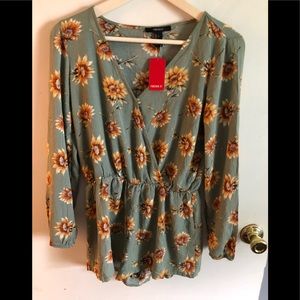 🌻 Forever 21 sunflower romper